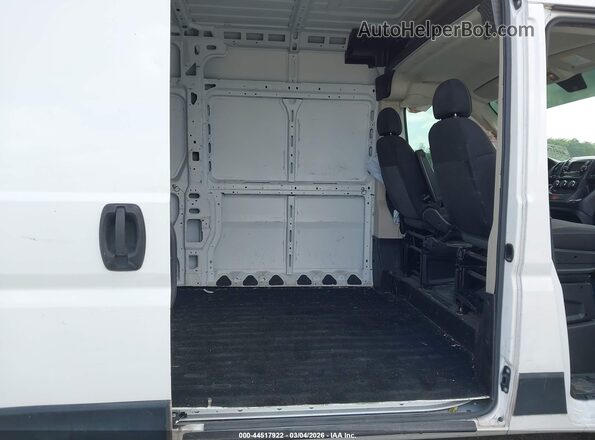 3C6TRVCG9JE113017 2018 RAM PROMASTER 2500 Белый Вид наклейки с VIN-кодом