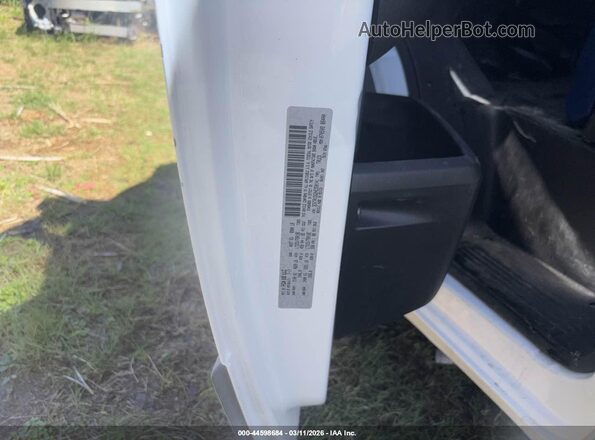 3C6TRVDG2HE550141 2017 RAM PROMASTER 2500  Вид подкапотного пространства