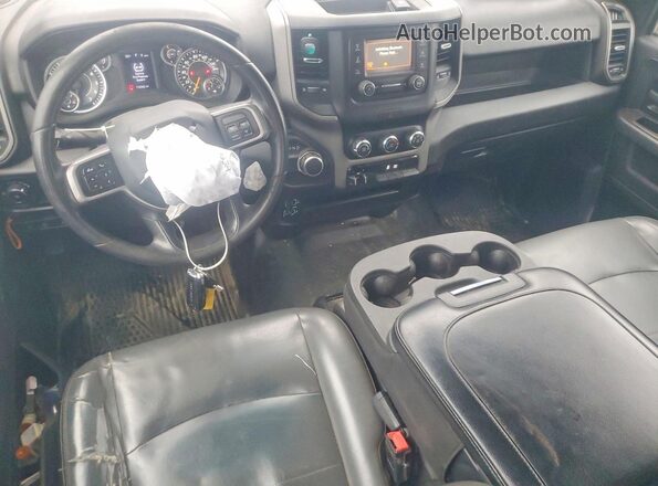 3C6UR4HJ7NG398331 2022 RAM 2500 White Widok deski rozdzielczej