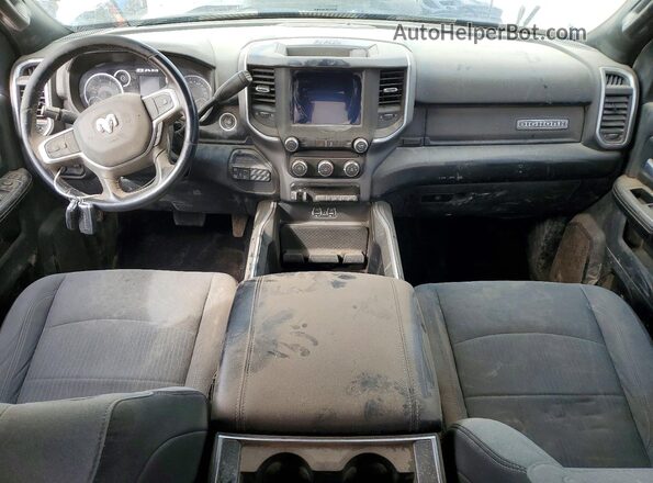 3C6UR5DLXRG244893 2024 RAM 2500 Белый Вид панели приборов