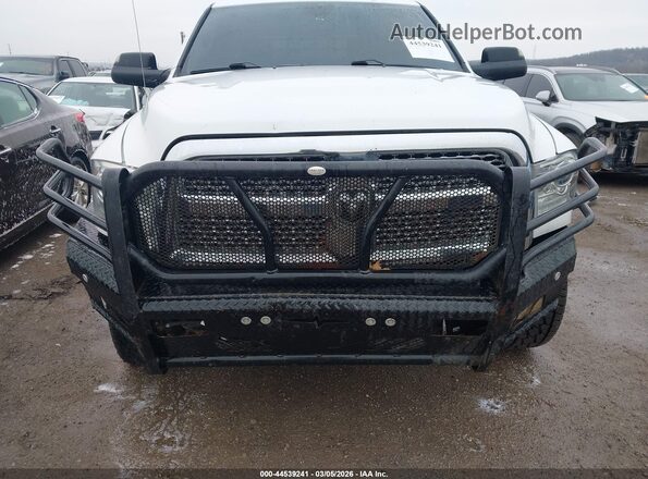 3C6UR5FL8GG375606 2016 RAM 2500 White Vista del cuadro de instrumentos