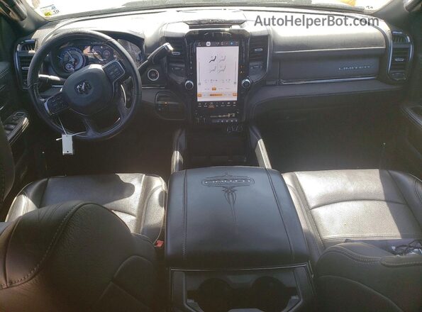 3C6UR5TL4NG372154 2022 RAM 2500 Черный Вид панели приборов