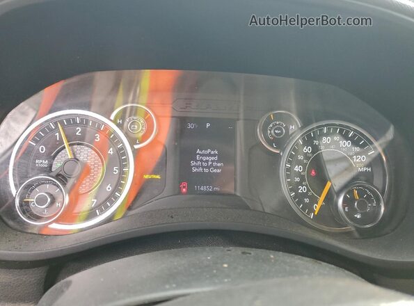 3C7WRTCJ9MG593531 2021 RAM 3500 White Widok zestawu wskaźników