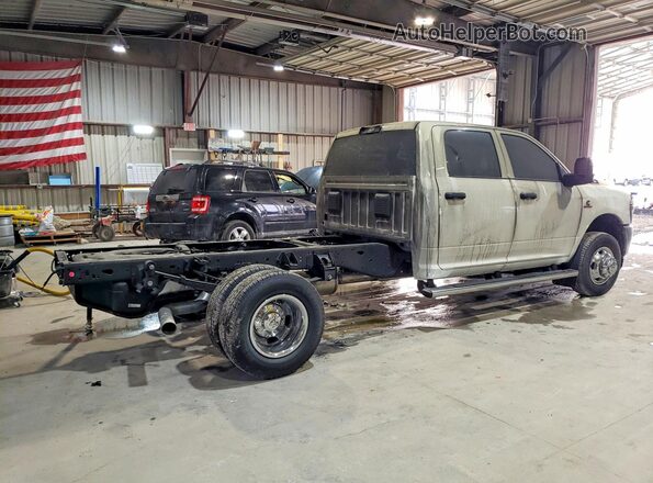 3C7WRTCL6TG224786 2026 RAM 3500 Белый Задняя правая четверть