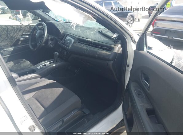 3CZRU5H19KM720106 2019 HONDA HR-V Белый Вид салона спереди