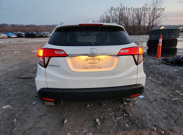 3CZRU5H76MM704033 2021 HONDA HR-V White Rear view