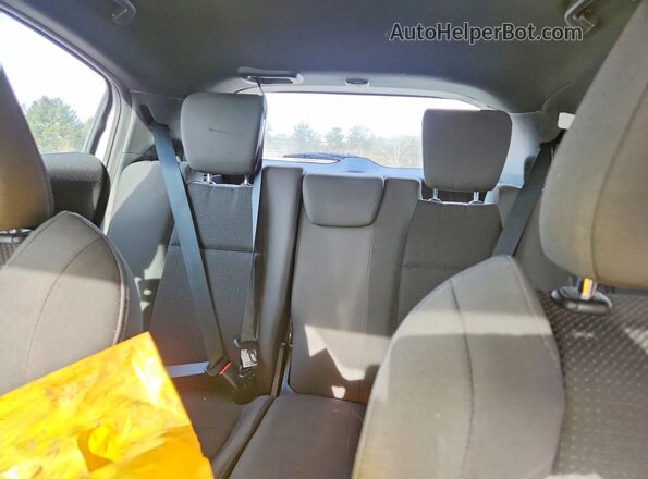 3CZRU6H10KG707975 2019 HONDA HR-V Silver Vista de los asientos traseros
