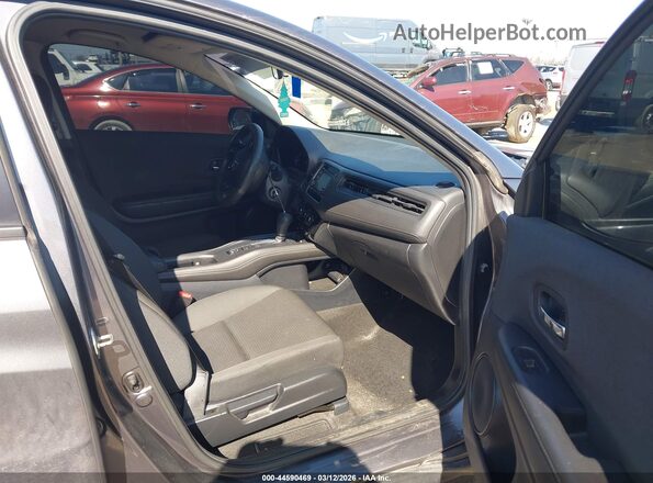 3CZRU6H30KG721022 2019 HONDA HR-V Серый Вид салона спереди