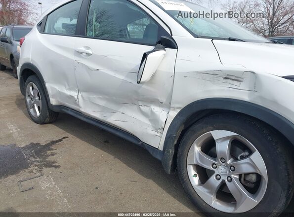 3CZRU6H35NM745256 2022 HONDA HR-V Белый Вид спереди