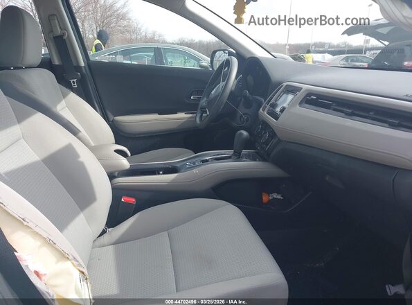 3CZRU6H35NM745256 2022 HONDA HR-V Белый Вид салона спереди