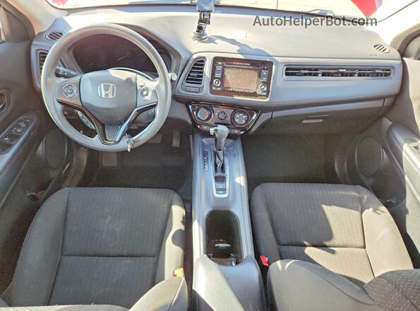 3CZRU6H36HG704718 2017 HONDA HR-V Красный Вид панели приборов