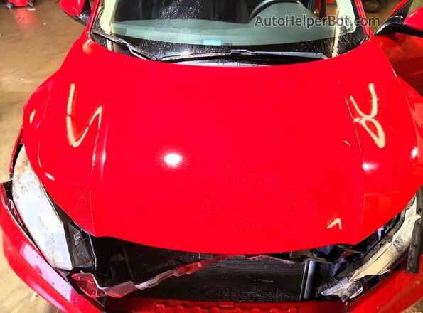 3CZRU6H38JG710946 2018 HONDA HR-V Красный Вид задней части салона