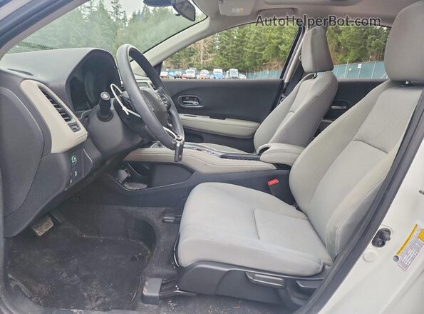 3CZRU6H52KM711935 2019 HONDA HR-V Белый Вид салона спереди
