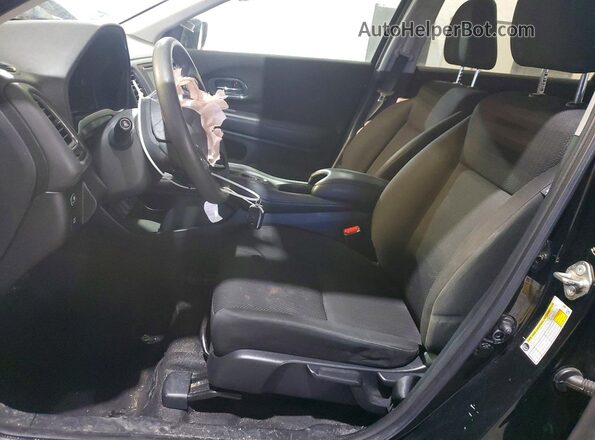 3CZRU6H57HM731395 2017 HONDA HR-V Черный Вид салона спереди