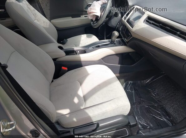 3CZRU6H57LM705274 2020 HONDA HR-V Серебряный Вид салона спереди