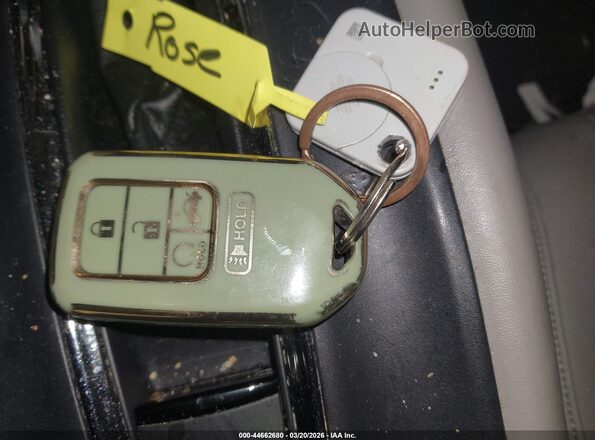 3CZRU6H73LM736099 2020 HONDA HR-V Серебряный Вид панели приборов