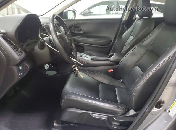 3CZRU6H79KM709844 2019 HONDA HR-V Серебряный Вид салона спереди