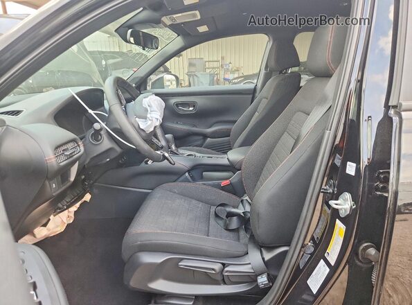 3CZRZ1H50TM730764 2026 HONDA HR-V Черный Вид салона спереди