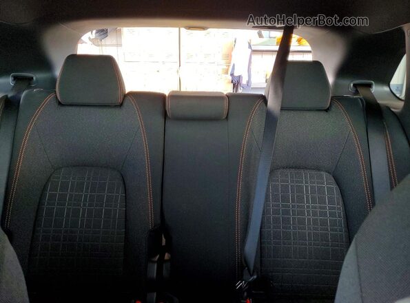 3CZRZ1H53TM713912 2026 HONDA HR-V Red Vista de los asientos traseros
