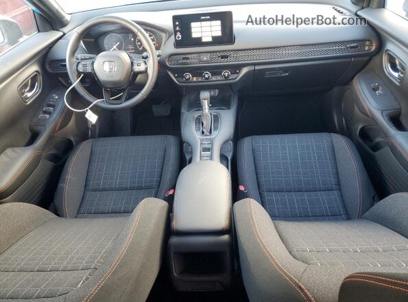 3CZRZ1H56TM719171 2026 HONDA HR-V Синий Вид панели приборов