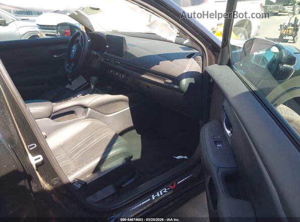 3CZRZ1H72TM731111 2026 HONDA HR-V Black Widok wnętrza z przodu