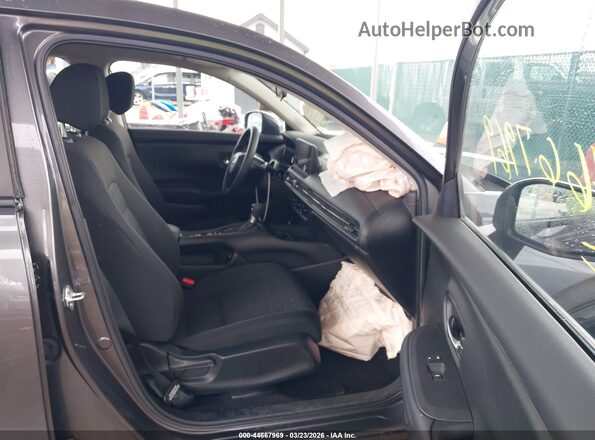 3CZRZ2H31PM748233 2023 HONDA HR-V Серый Вид салона спереди