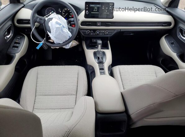 3CZRZ2H32TM722704 2026 HONDA HR-V Silver Widok deski rozdzielczej