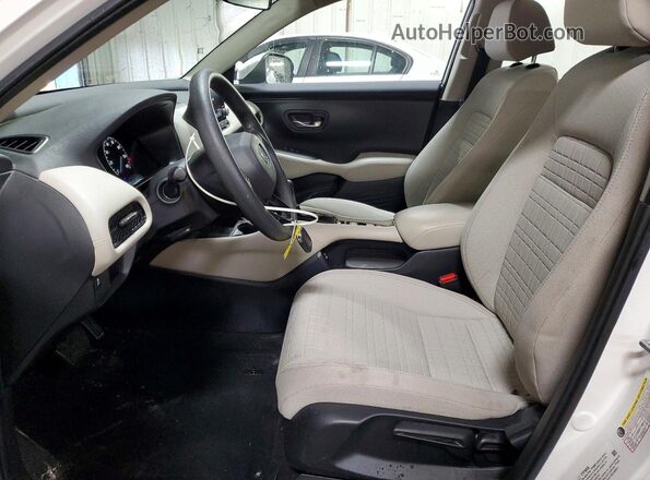 3CZRZ2H35RM778483 2024 HONDA HR-V Белый Вид салона спереди