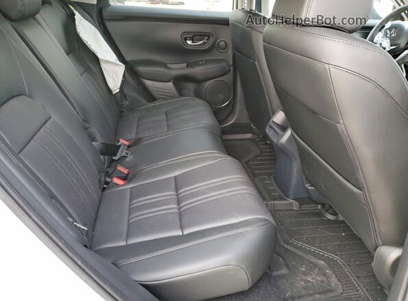 3CZRZ2H72TM726867 2026 HONDA HR-V Белый Вид задних сидений