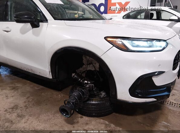 3CZRZ2H78SM734423 2025 HONDA HR-V White Вид спереду
