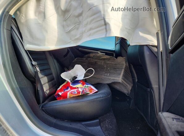3FA6P0CD8KR269294 2019 FORD FUSION Серебряный Вид задних сидений