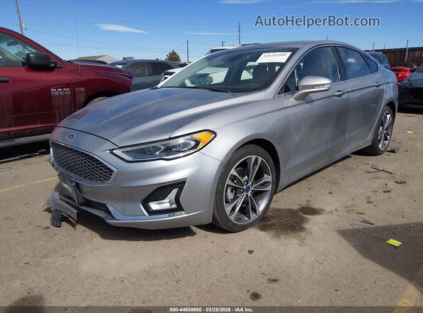 3FA6P0D95LR199085 2020 FORD FUSION Серебряный Передняя левая четверть