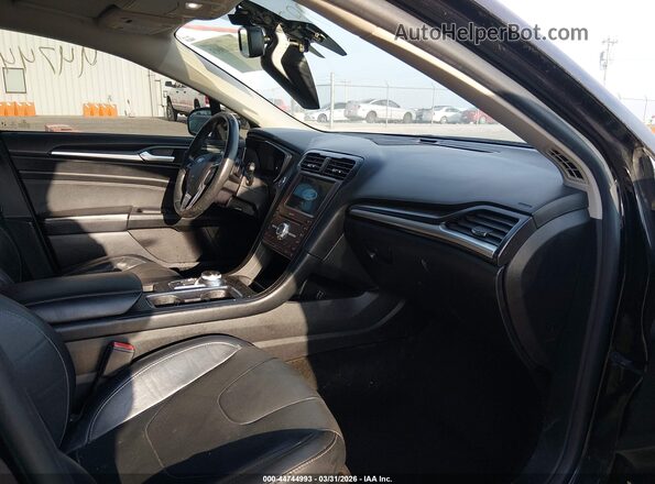 3FA6P0D96LR174230 2020 FORD FUSION Черный Вид салона спереди