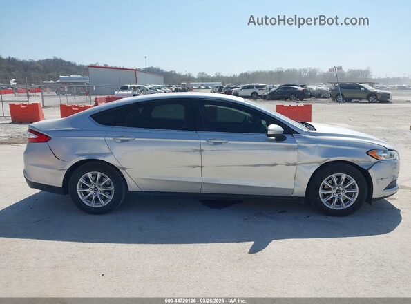 3FA6P0G72GR280187 2016 FORD FUSION Silver Widok wnętrza z tyłu