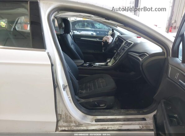 3FA6P0H71GR220240 2016 FORD FUSION White Vista interior delantera