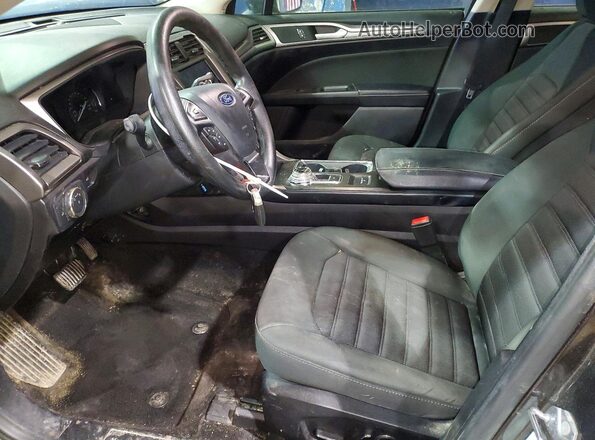 3FA6P0H71JR225509 2018 FORD FUSION Серый Вид салона спереди