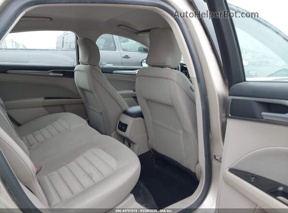 3FA6P0H72HR407035 2017 FORD FUSION Champagne Widok naklejki z numerem VIN