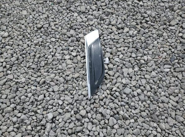 3FA6P0HD6JR204029 2018 FORD FUSION White Engine compartment view