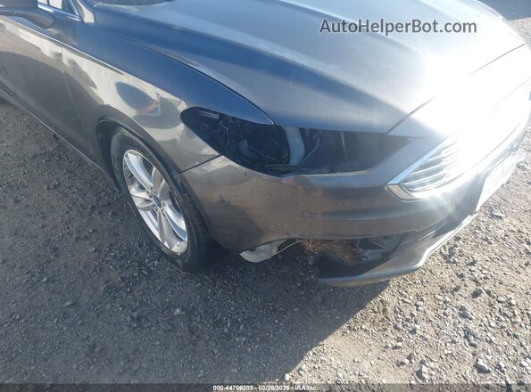 3FA6P0HD6JR231358 2018 FORD FUSION Серый Вид спереди