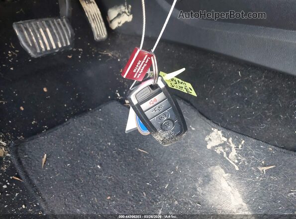 3FA6P0HD6JR231358 2018 FORD FUSION Серый Вид панели приборов