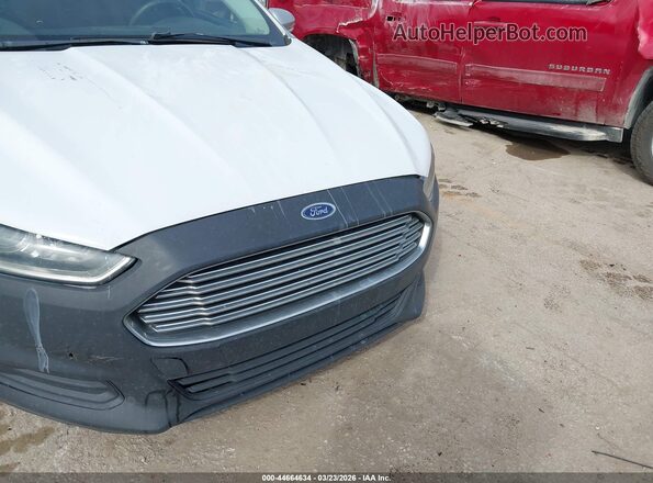 3FA6P0LU0GR172548 2016 FORD FUSION HYBRID Серебряный 