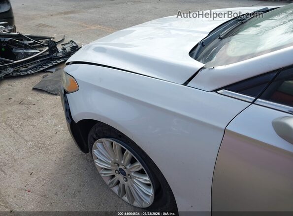 3FA6P0LU0GR172548 2016 FORD FUSION HYBRID Серебряный 