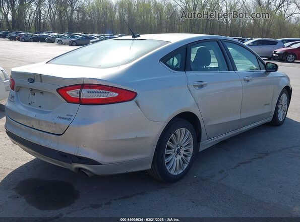 3FA6P0LU0GR172548 2016 FORD FUSION HYBRID Серебряный Задняя правая четверть
