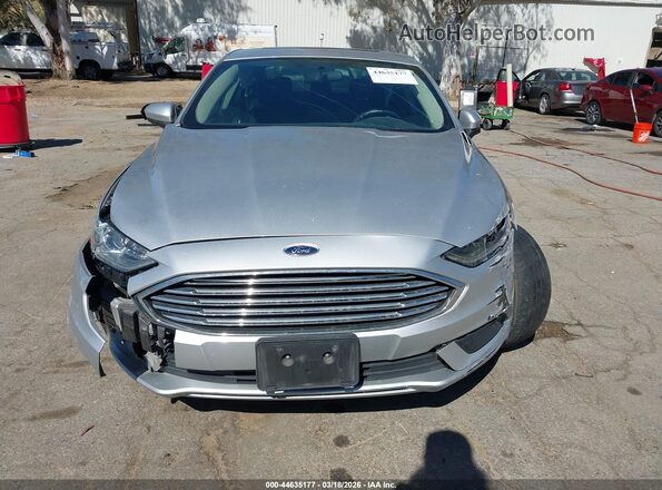 3FA6P0LU0JR116259 2018 FORD FUSION HYBRID Silver ხელსაწყოთა პანელის ხედი
