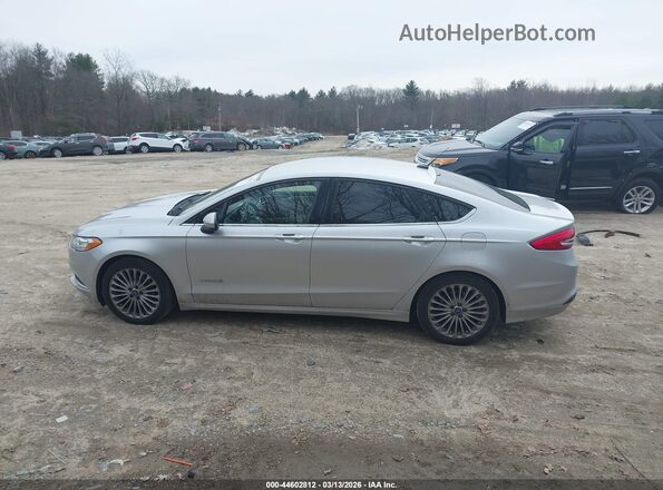 3FA6P0LU1JR124645 2018 FORD FUSION HYBRID Серебряный Панорамный вид салона 360°