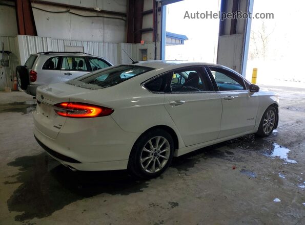 3FA6P0LU2HR254184 2017 FORD FUSION Белый Задняя правая четверть