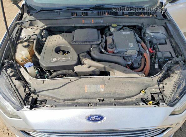 3FA6P0LU3HR285363 2017 FORD FUSION Silver Widok wnętrza z tyłu