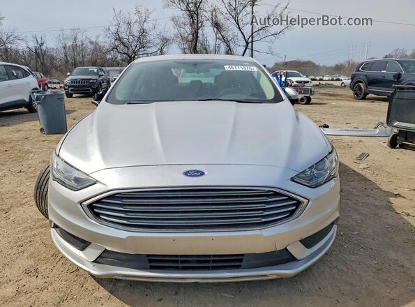 3FA6P0LU3HR285363 2017 FORD FUSION Silver Widok z przodu