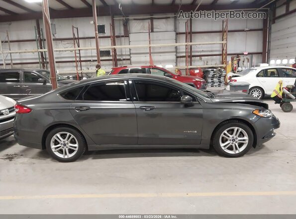 3FA6P0LU3JR213472 2018 FORD FUSION HYBRID Gray Rear interior view