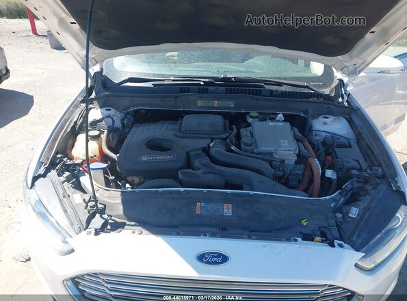 3FA6P0LU5GR323979 2016 FORD FUSION HYBRID Белый Вид сзади